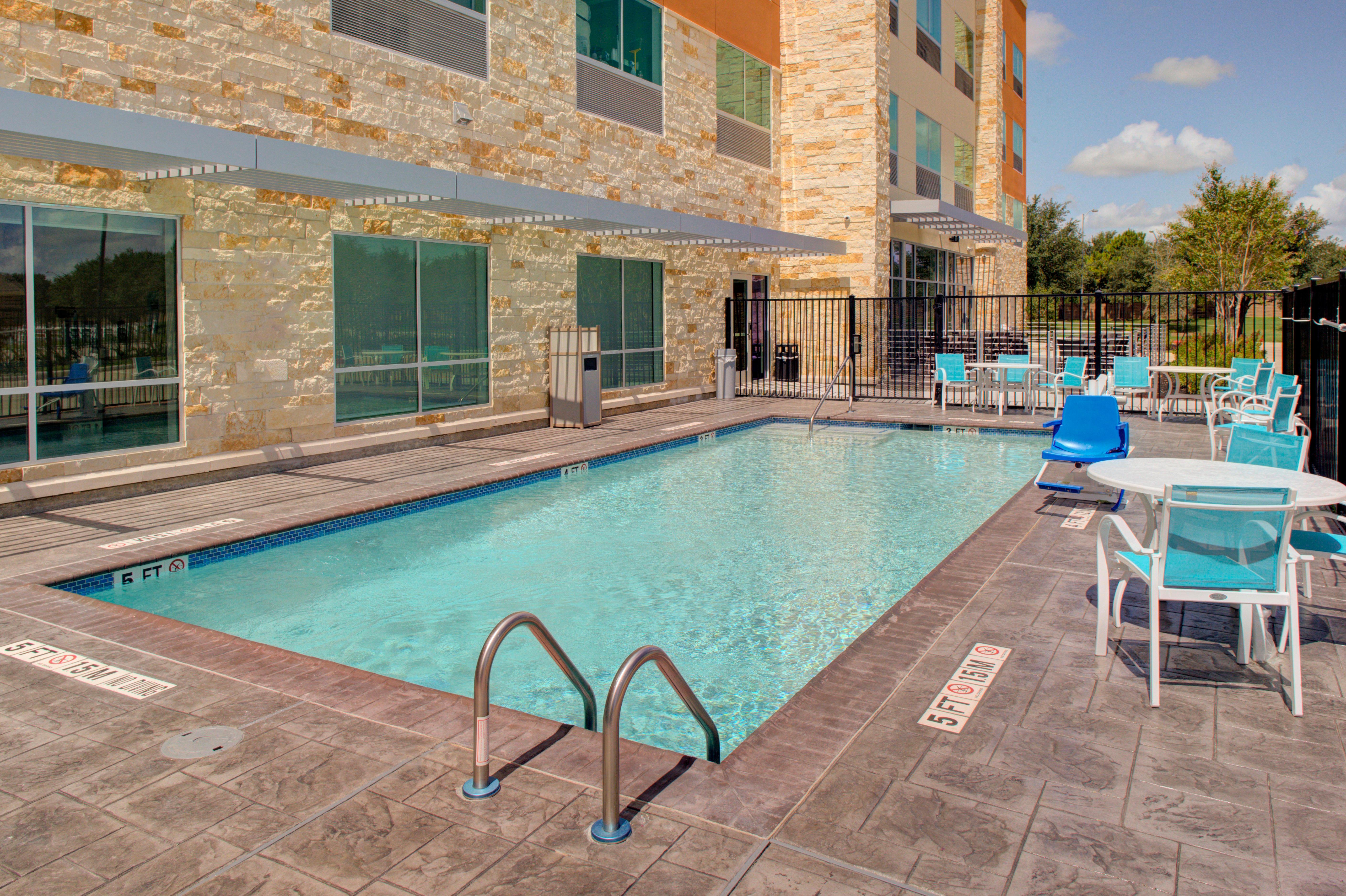 Holiday Inn Express & Suites - Houston Nw - Cypress Grand Pky By Ihg Екстериор снимка