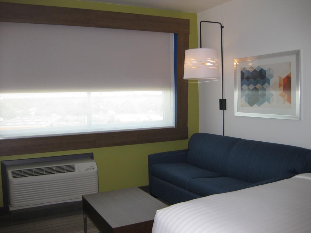 Holiday Inn Express & Suites - Houston Nw - Cypress Grand Pky By Ihg Екстериор снимка